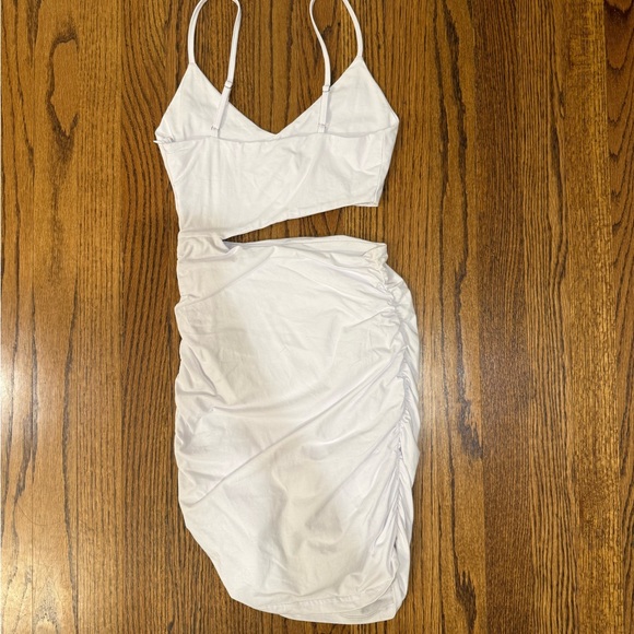 Superdown White Dress - Picture 3 of 4